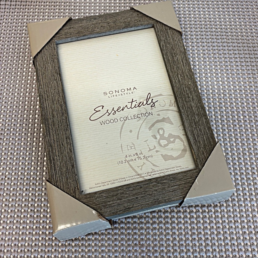 Sonoma Essentials Wood Frame - Dark Gray